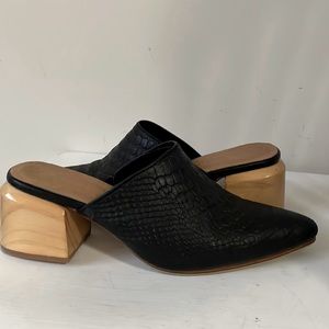 James Smith Le Point Mule Python Print with Wood Black Heel